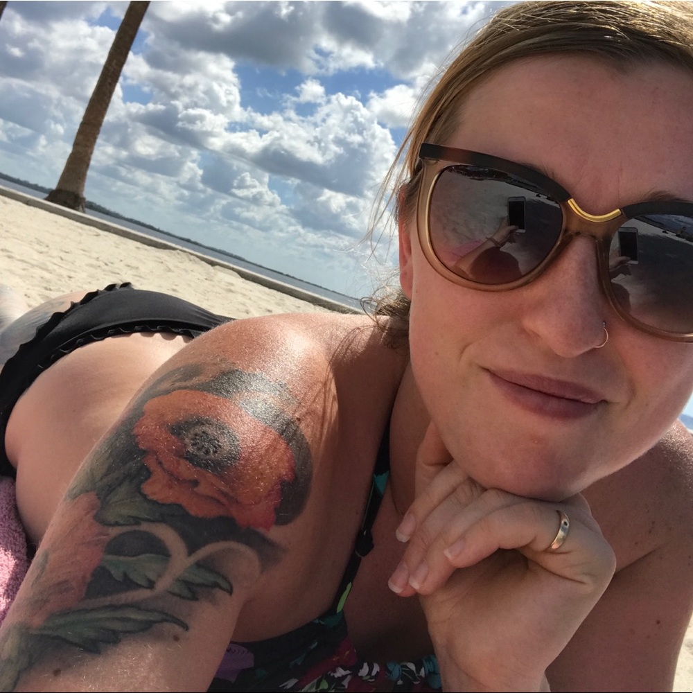 Meet your Posher, Nikko